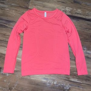 Lululemon Swiftly Tech Long Sleeve